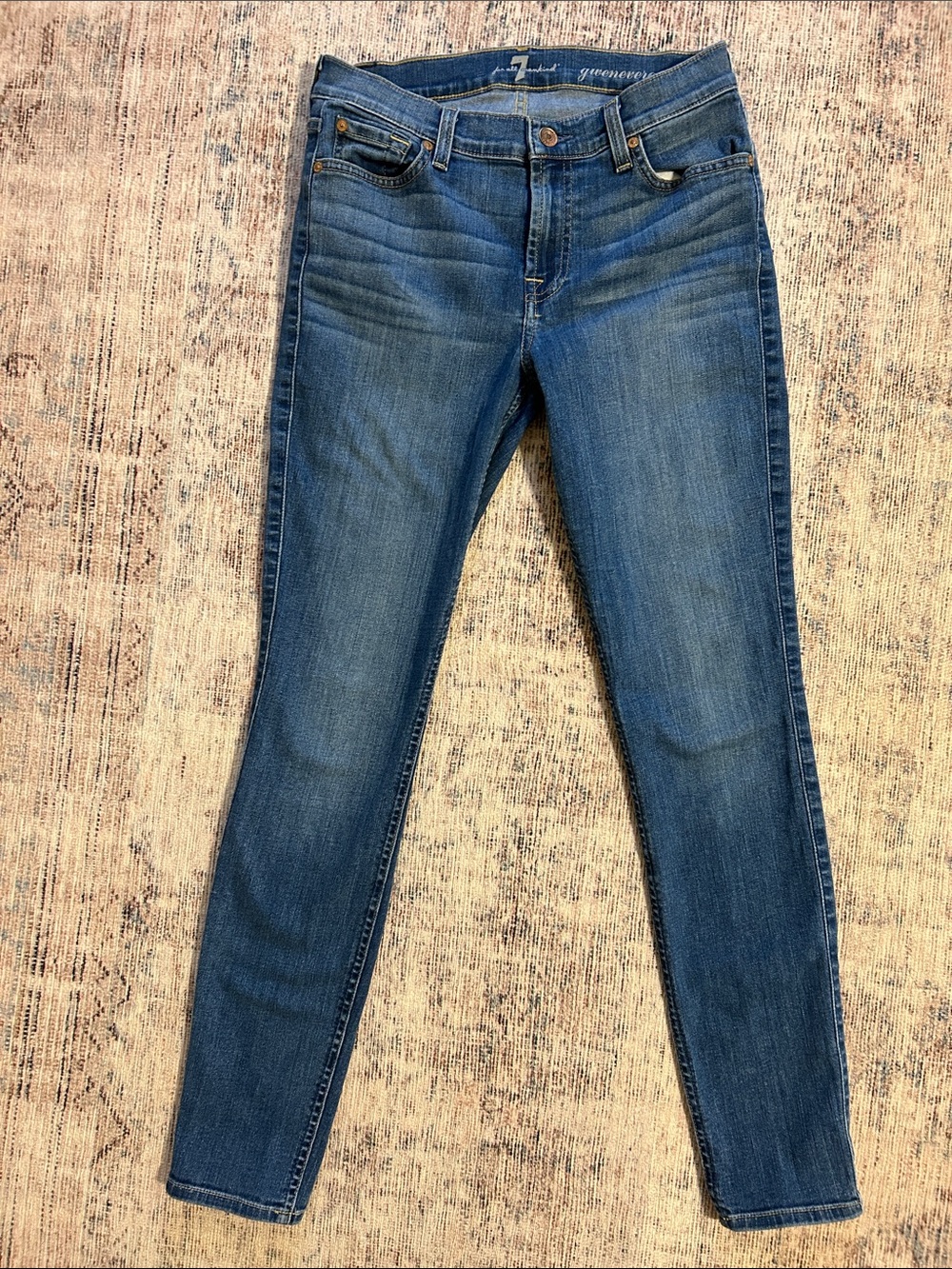 7 For All Mankind “Gwenevere” Skinny Jeans Size 27